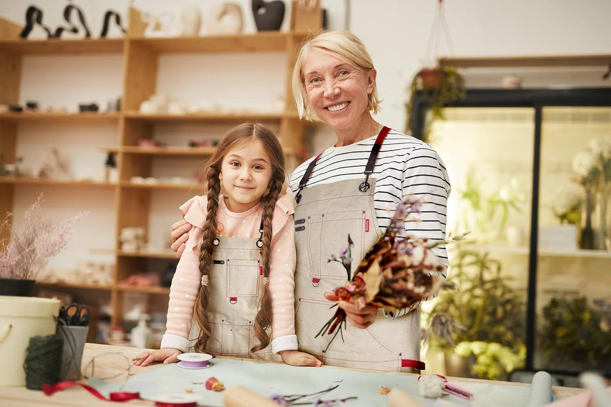 Kids Art Aprons for Painting, Gardening, Cooking, Multiple Pockets, Kids Smock for Boys & Girls