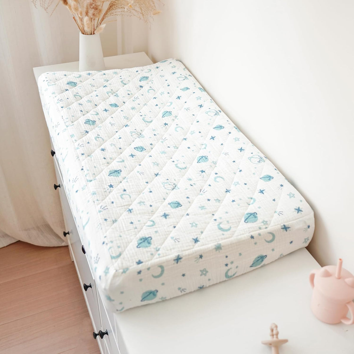 Konssy Waterproof Muslin Changing Pad Cover 2 Pack, Quilted Cotton Fitted Diaper Changing Table