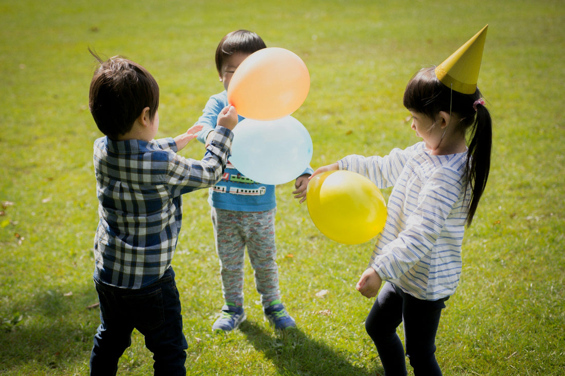 Independent Play: Helping Kids Play on Their Own