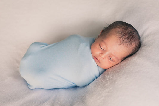 Swaddle Buying Guide: Wrap, Zip, and Transitional Styles
