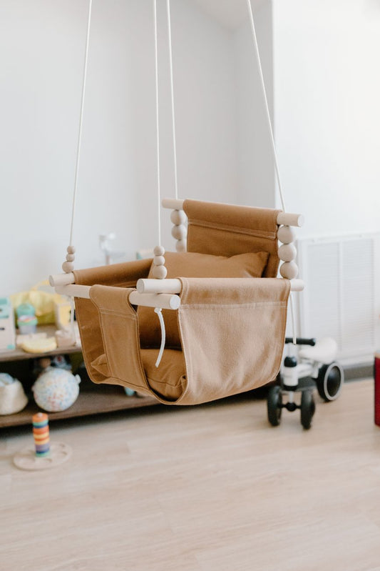 Toddler Swing Buying Guide: Indoor or Outdoor, Bucket or Belt?
