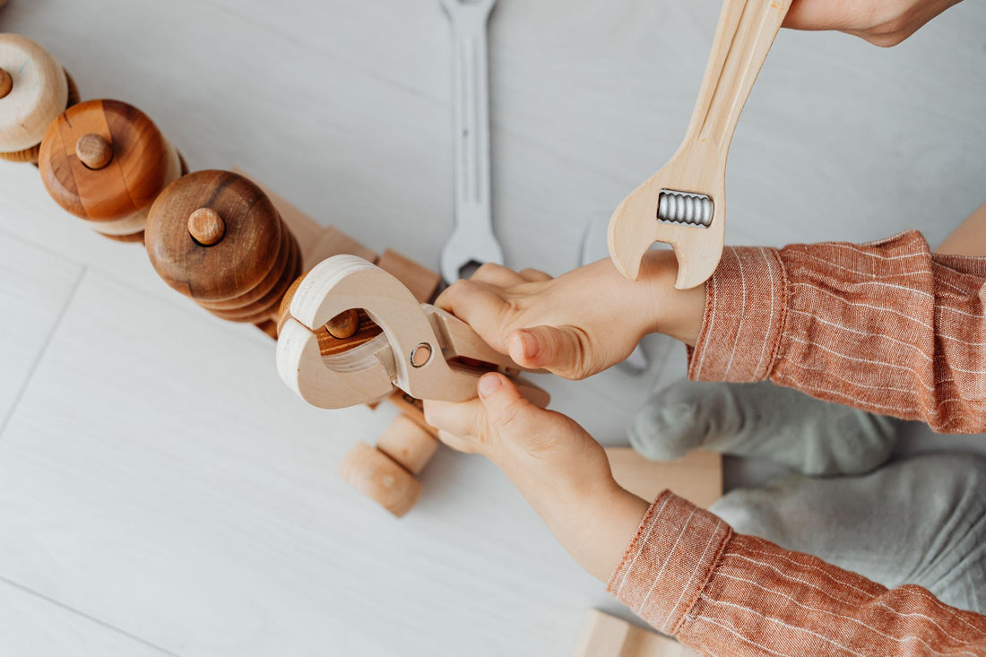 Toy Tool Bench Spotlight: Pretend Building for Little Hands