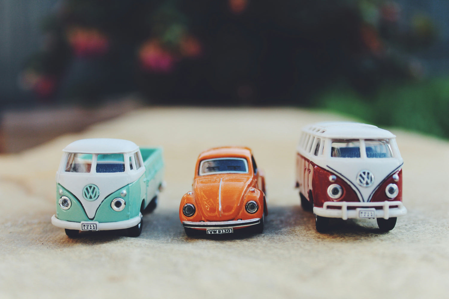 Cars & Trucks