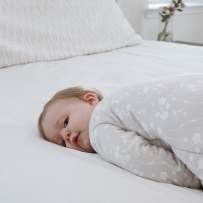 GUNAMUNA Unisex Long-Sleeve Sleep Sack, Wearable Sleep Bag for Babies and Toddlers, Soft Rayon, 1.0