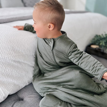 GUNAMUNA Unisex Long-Sleeve Sleep Sack, Wearable Sleep Bag for Babies and Toddlers, Soft Rayon, 1.0