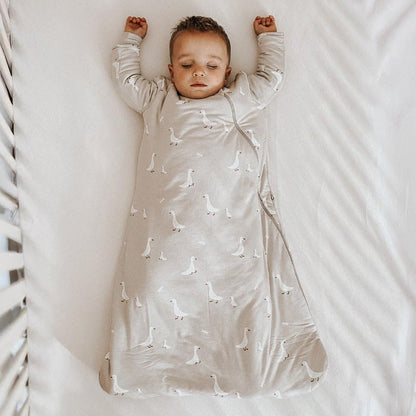 GUNAMUNA Unisex Long-Sleeve Sleep Sack, Wearable Sleep Bag for Babies and Toddlers, Soft Rayon, 1.0