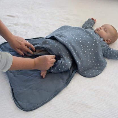 GUNAMUNA Unisex Long-Sleeve Sleep Sack, Wearable Sleep Bag for Babies and Toddlers, Soft Rayon, 1.0