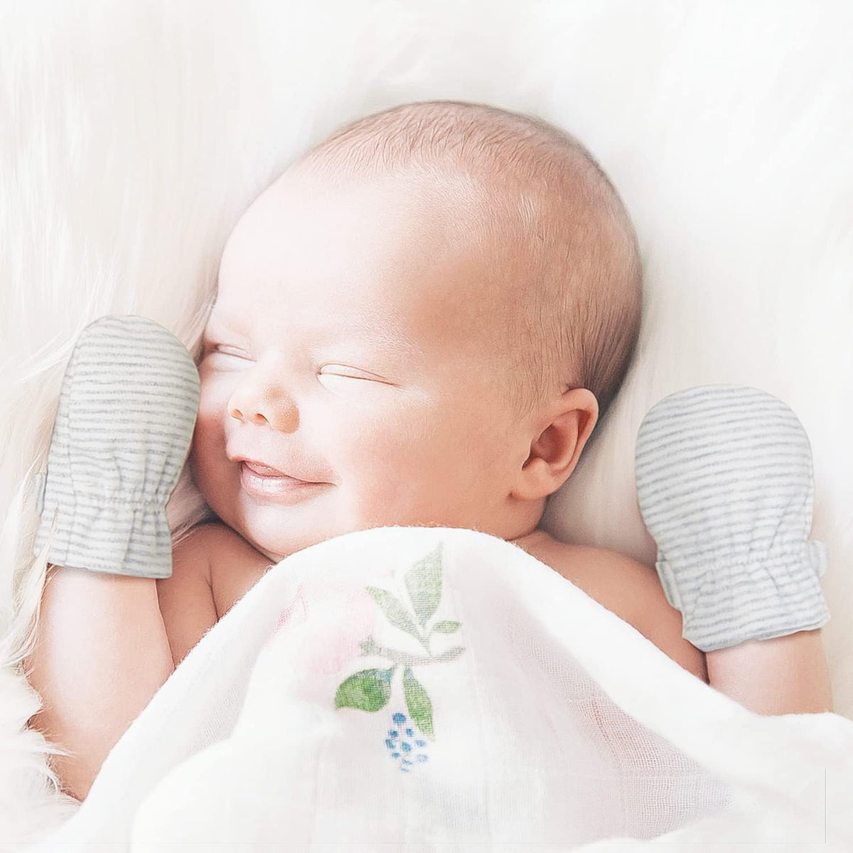 Newborn Baby No Scratch Mittens Stay On, 100% Cotton Breathable, Adjustable Infant Gloves for Baby