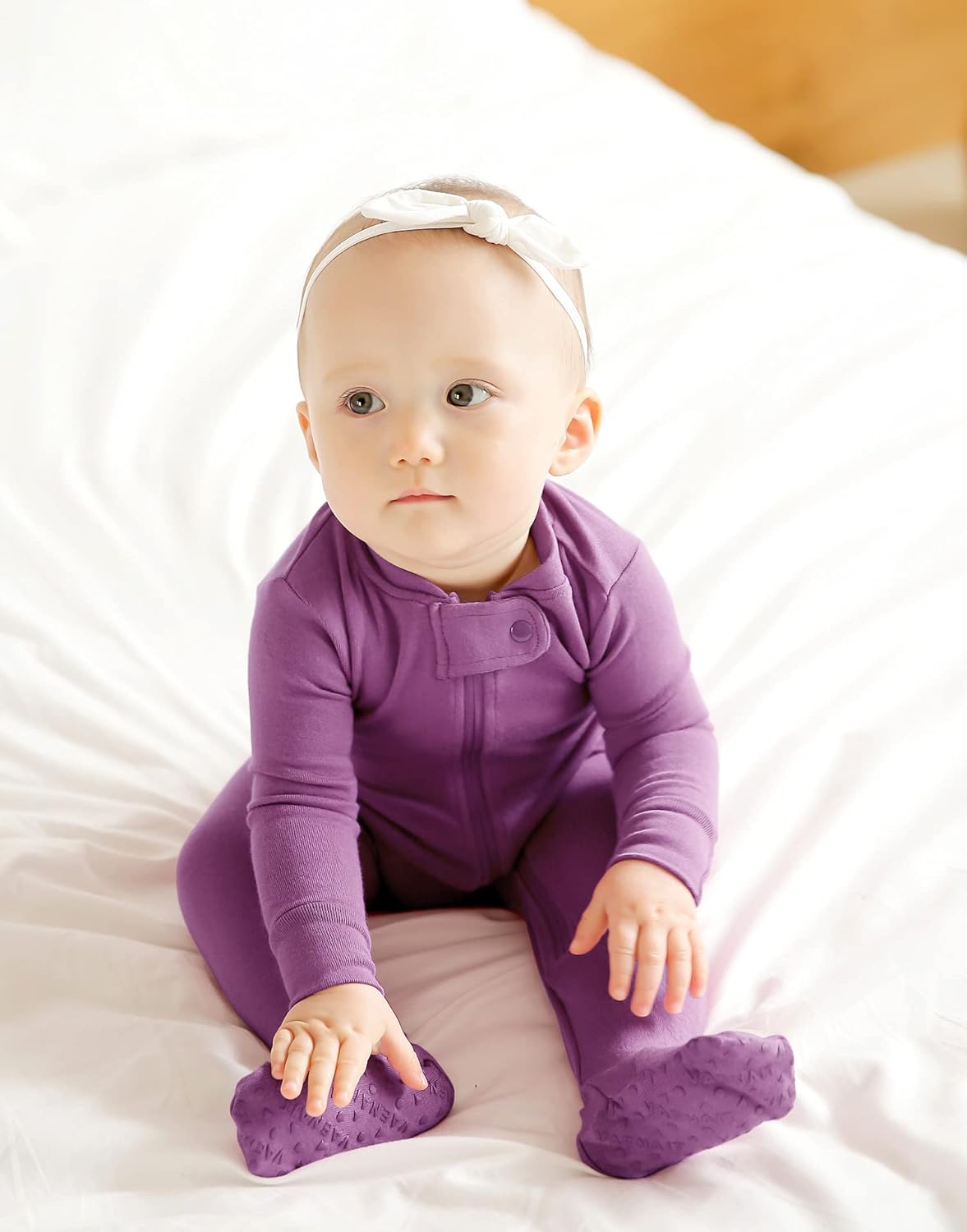 VAENAIT BABY Infant Toddler Boys Girls Footed One-Piece Sleep and Play Premium Modal Pajamas 1-2