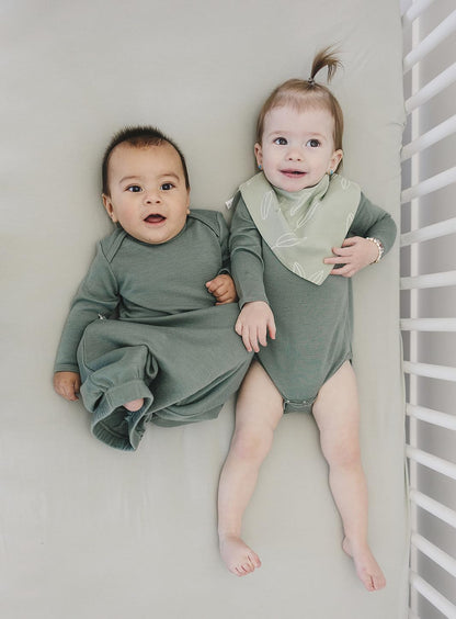 Woolino Merino Wool Baby Bibs - Highly Absorbent Bandana Bib with Cotton Outer Layer and Merino