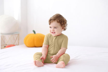 GUISBY Rayon Made from Bamboo Baby Pajamas, Summer Short Sleeve Footless Rompers, 2 Way Zipper