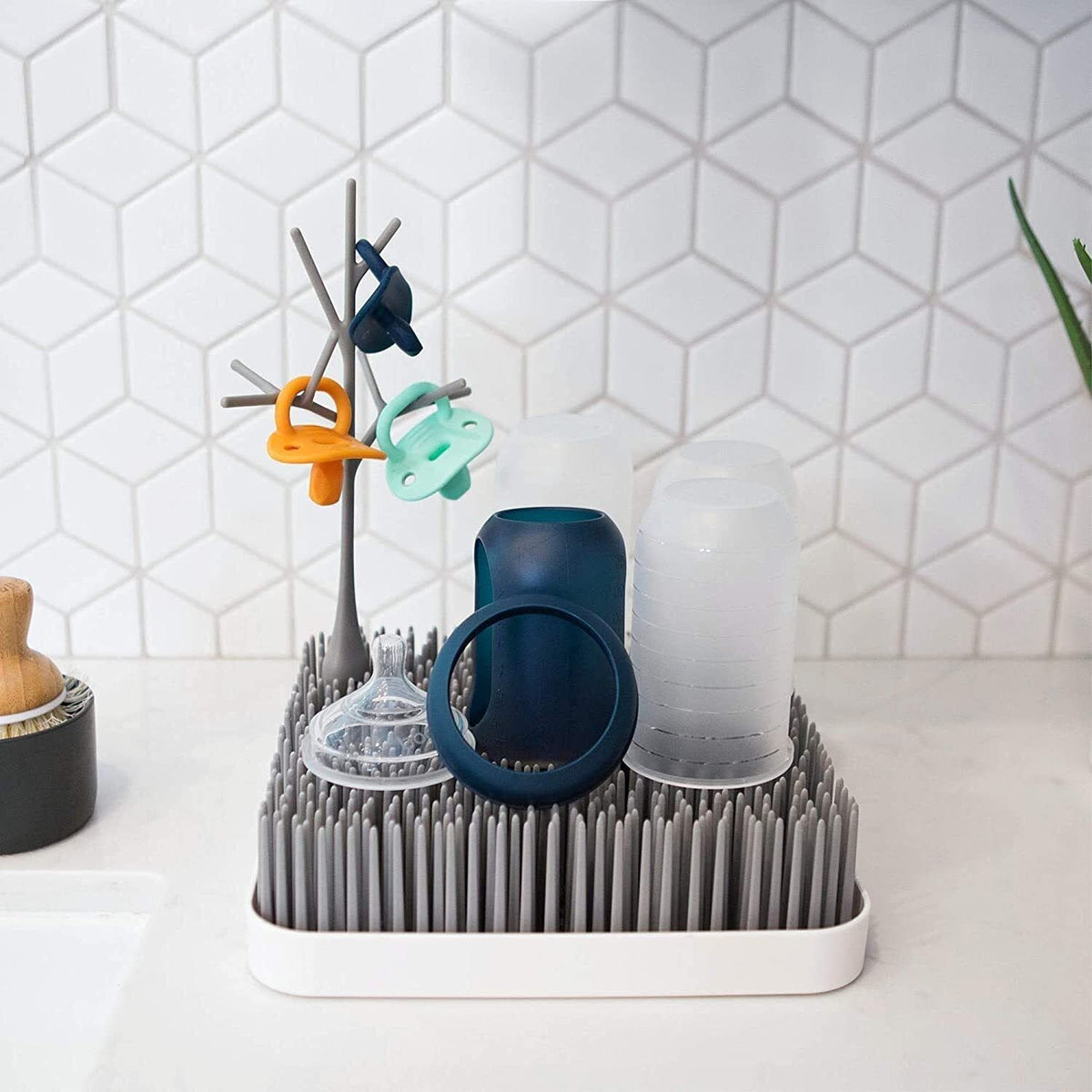 Boon Grass Plastic Drying Rack - Modern Countertop Baby Bottle Organizer - 9.75 x 9.88 x 3.0 inches