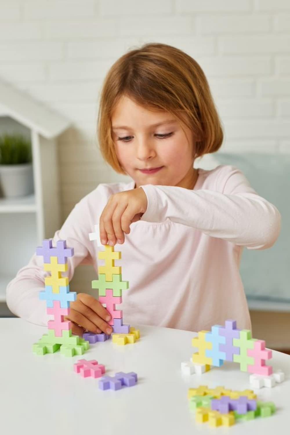 PLUS PLUS Building Set with Metal Suitcase, Open Ended Stem Toy for Toddlers and Preschool, 70 Big