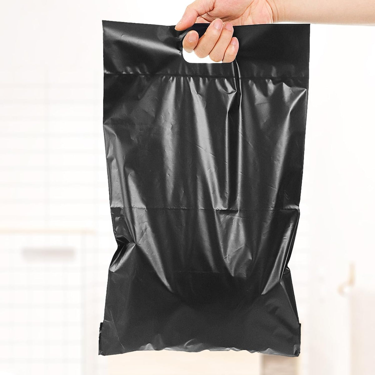 100 Pack Plastic Bags for Adult Diaper Disposal Handle Adult Diaper Disposal Self-Adhesive Strips