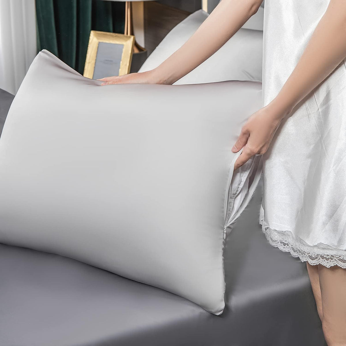 SIYUAN Silk Light Gray Pillowcase, Standard Size, Temperature Regulator, Beauty Anti-Aging, Hidden