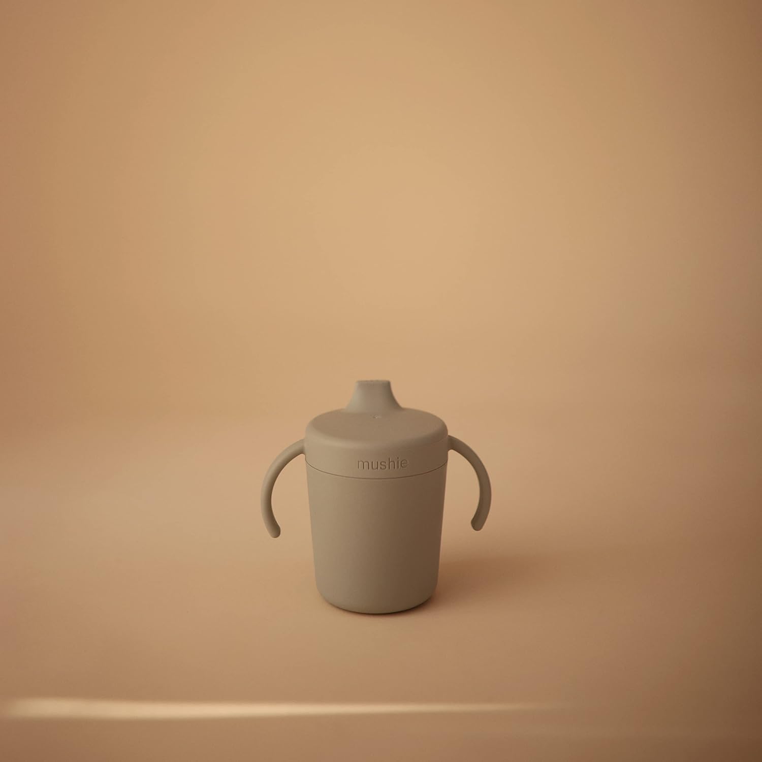 mushie Trainer Sippy Cup | Made in Denmark | Leak Resistant Twist-Off Lid & Handles | 6 Months +