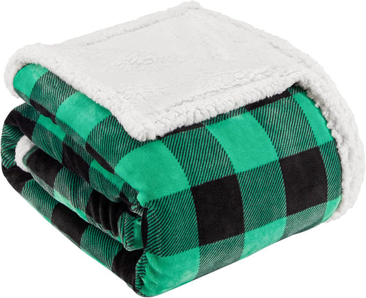 Touchat Sherpa Green and Black Buffalo Plaid Christmas Twin Blanket 60" X 70", Fuzzy Fluffy Soft