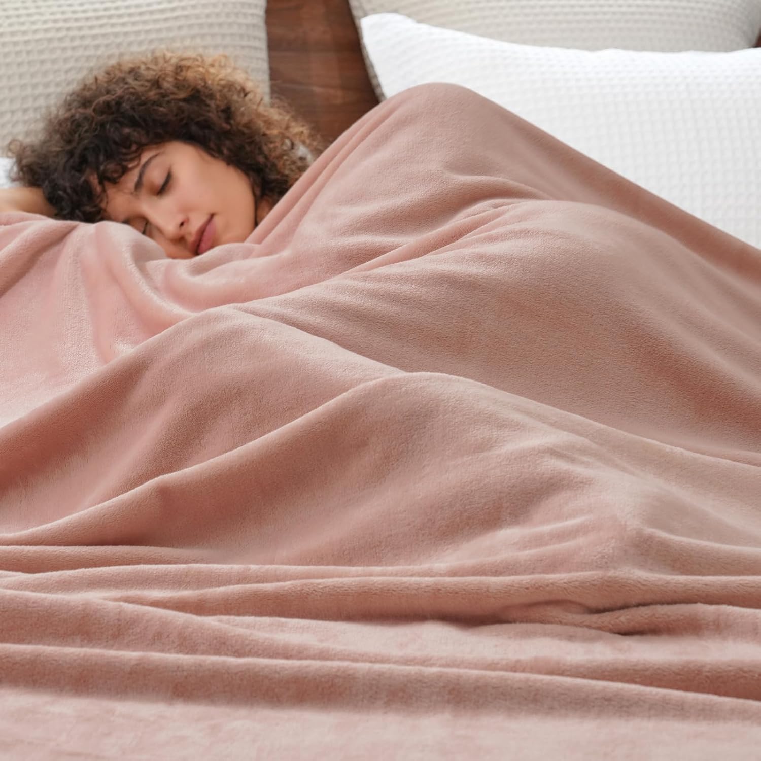 PHF Ultra Soft Fleece Blanket King Size, No Shed No Pilling Luxury Plush Cozy 300GSM Lightweight