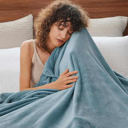 PHF Ultra Soft Fleece Blanket Queen Size, No Shed No Pilling Luxury Plush Cozy 300GSM Lightweight