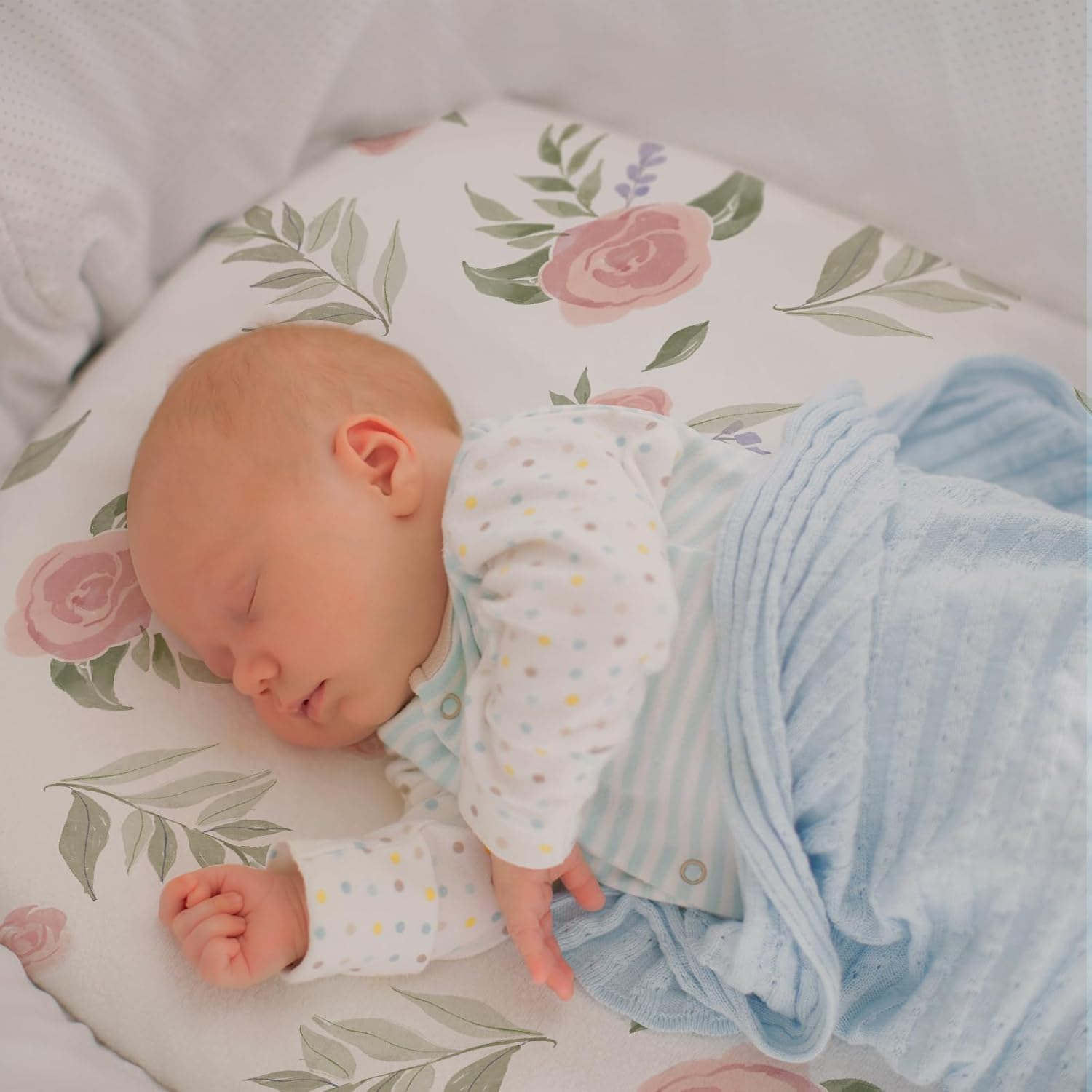 Gllquen Baby Bassinet Sheets 4 Pack, Breathable Cozy Fitted Mattress Sheet, Elastic Travel Crib