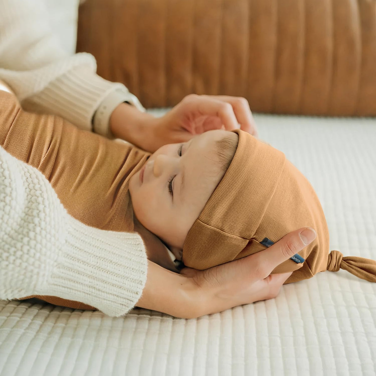 GRSSDER Newborn Swaddle Blanket, Ultra Soft Jersey Receiving Blanket with Matching Headband and