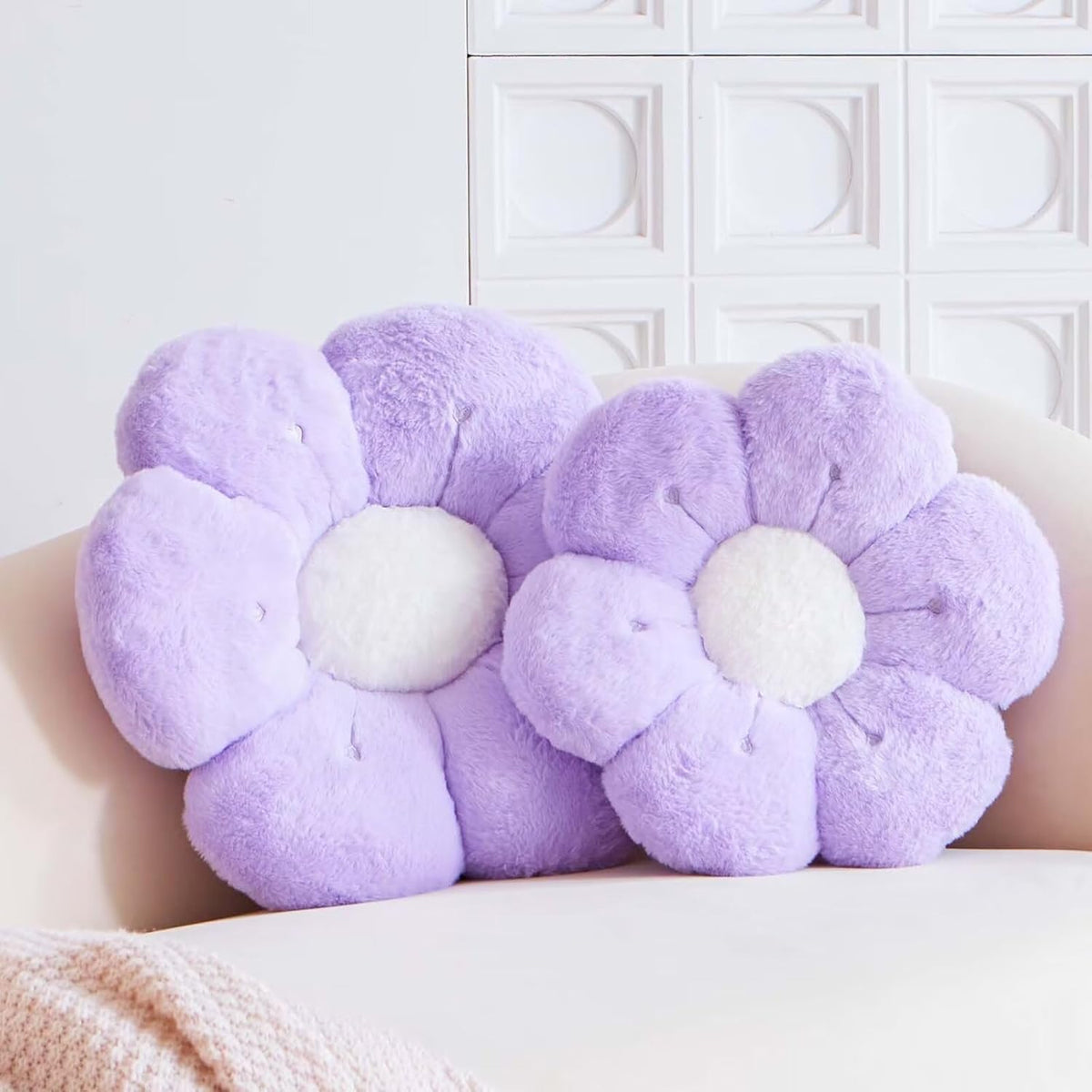 Flower Pillow, Cute Flower Shaped Decorative Pillow, Soft Rabbit Fur Daisy Pillow Home Decor Floor