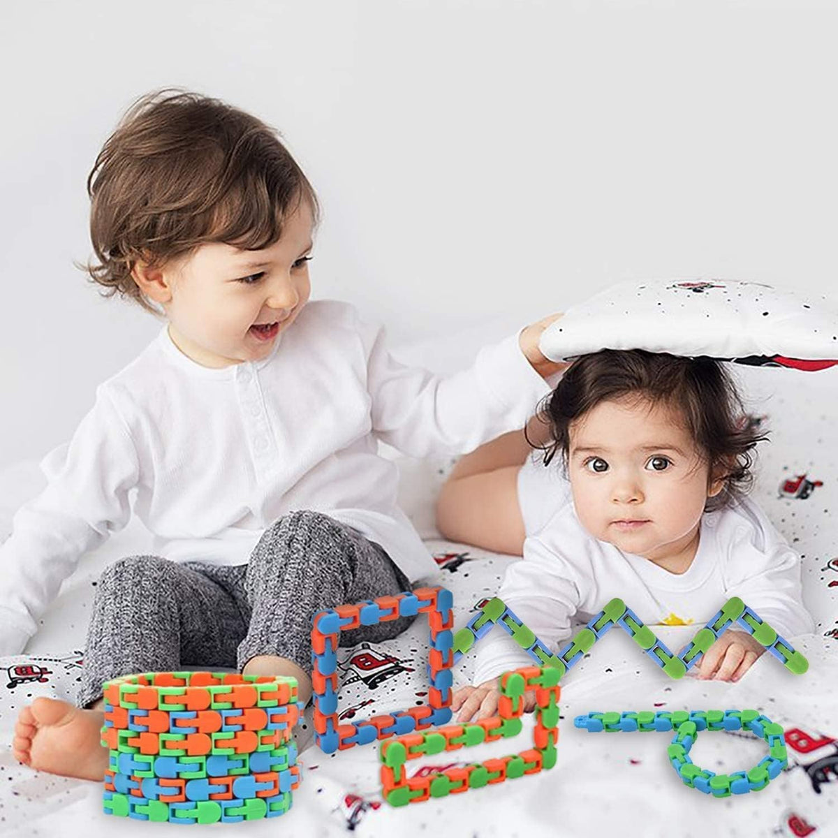 50pcs Random 24 Links Wacky Tracks Snap and Click Fidget Toys, Finger Sensory Toys, Snake Puzzles