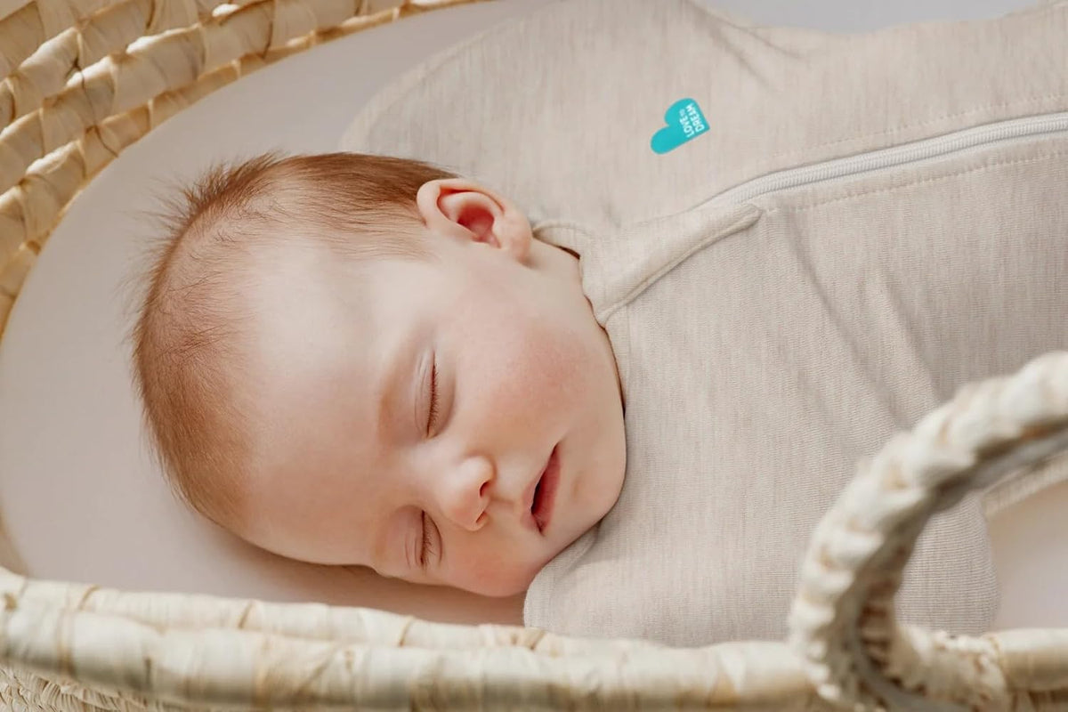 Love to Dream Swaddle UP, Sleep Sack 0-3 Months, Self-Soothing, Improves Sleep, Snug Fit Helps Calm