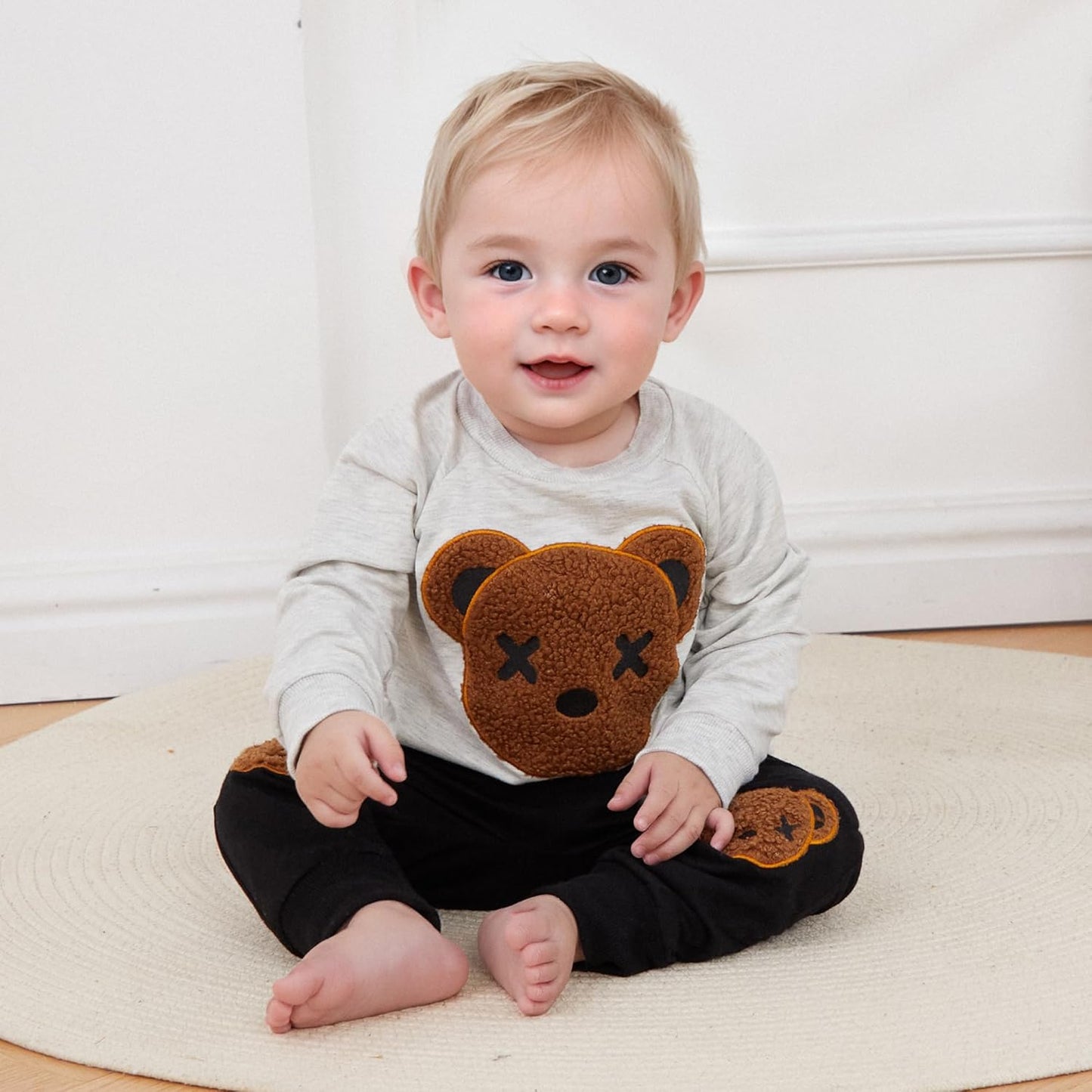 WZTYYDS Toddler Boy Clothes 2T 3T 4T 5T Fall Outfits Baby Pullover & Pants Sets Kids Winter 2Pcs