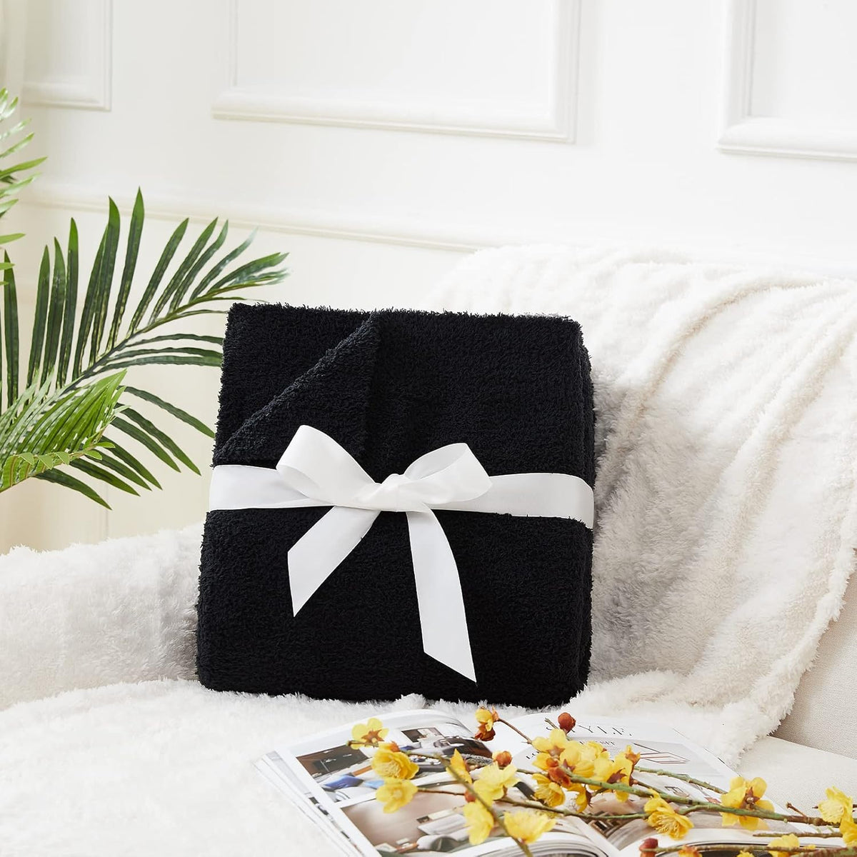 CYMULA Super Soft Knit Throw Blanket Twin Size Black-Lightweight Plush Fuzzy Fluffy Warm Cozy