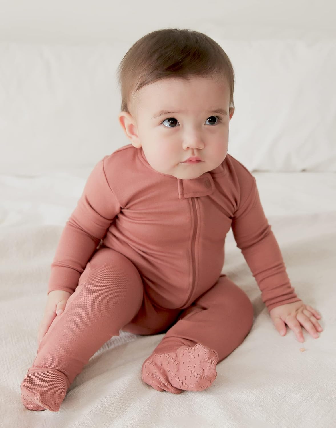 VAENAIT BABY Infant Toddler Boys Girls Footed One-Piece Sleep and Play Premium Modal Pajamas 1-2
