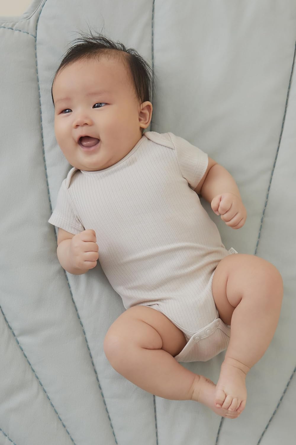 MORI Baby Ribbed Short Sleeve Bodysuit with Envelope Neck and Nickel Free Poppers - Unisex Toddler
