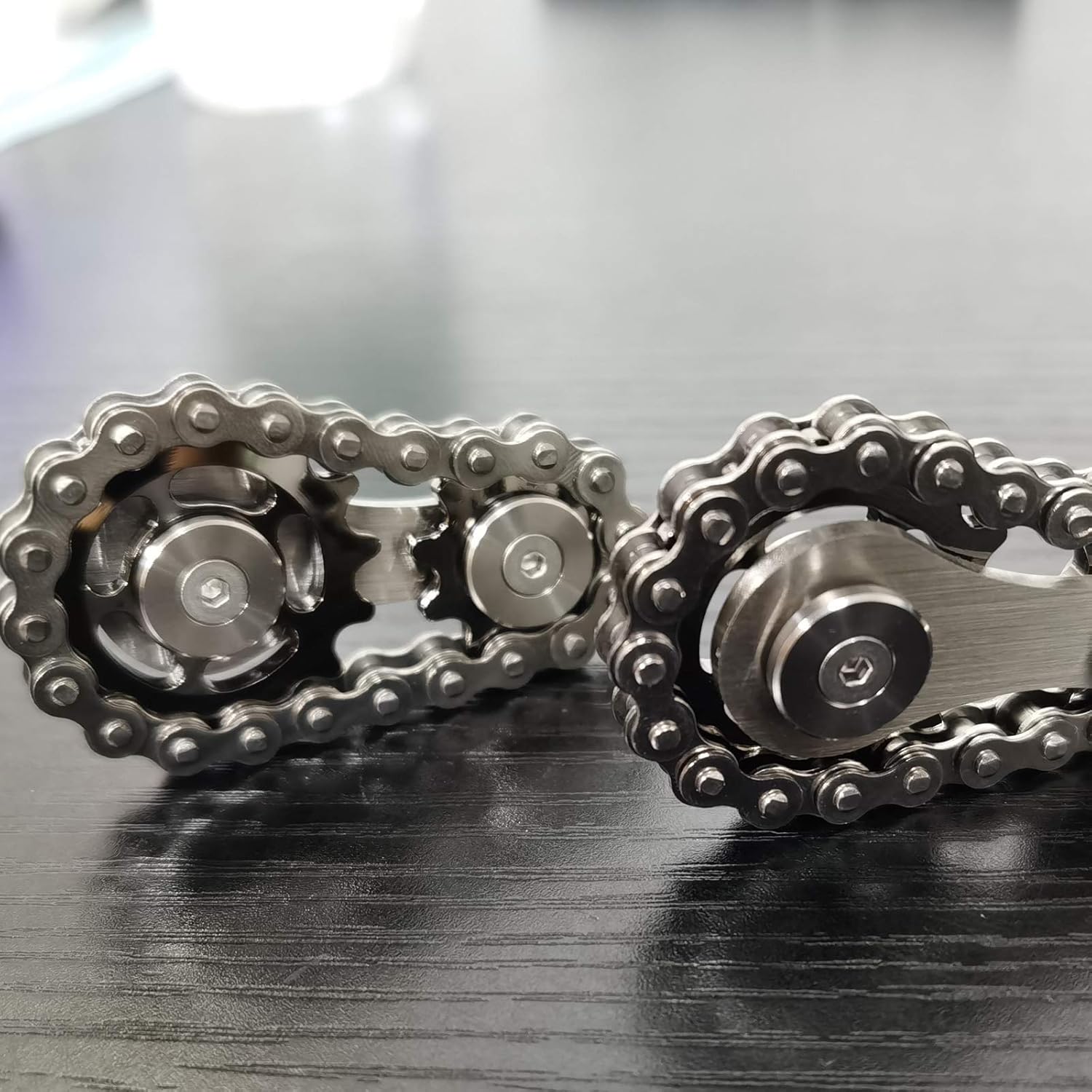 Sprocket Fidgets Chain Stainless Steel Fidget Cube Gears Linkage Bike Chain Novelty Fidget Block