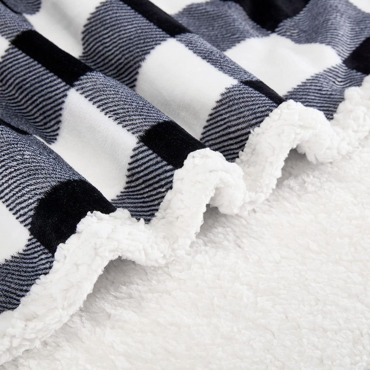 Touchat Sherpa Plaid Twin Blanket 60" X 70", Fuzzy Fluffy Soft Cozy Throw Blanket, Twin Size Plush