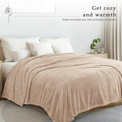 Exclusivo Mezcla Twin Size Flannel Fleece Blanket, Super Soft Velvet Plush Bed Blanket, Fuzzy Cozy