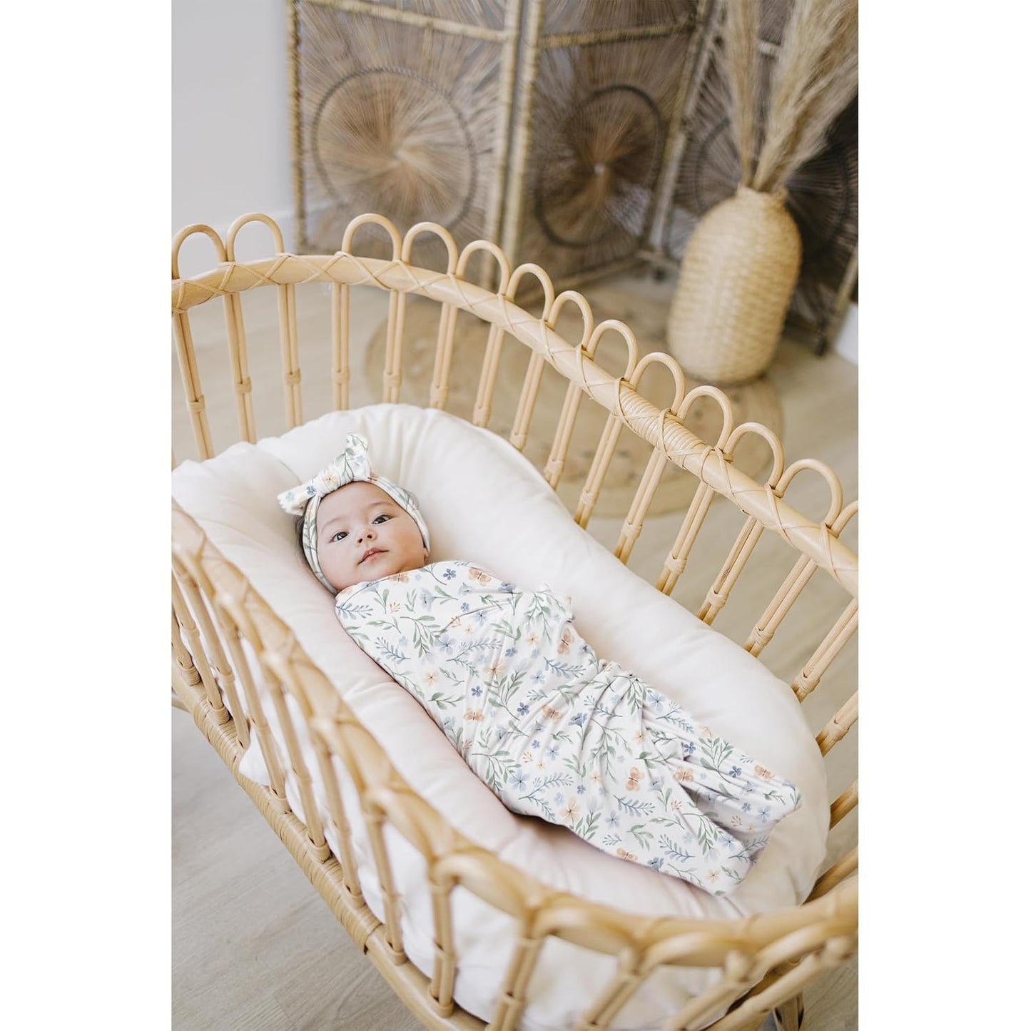Konssy Baby Girl Newborn Receiving Blanket with Matching Headband and Beanie Set Baby Swaddle