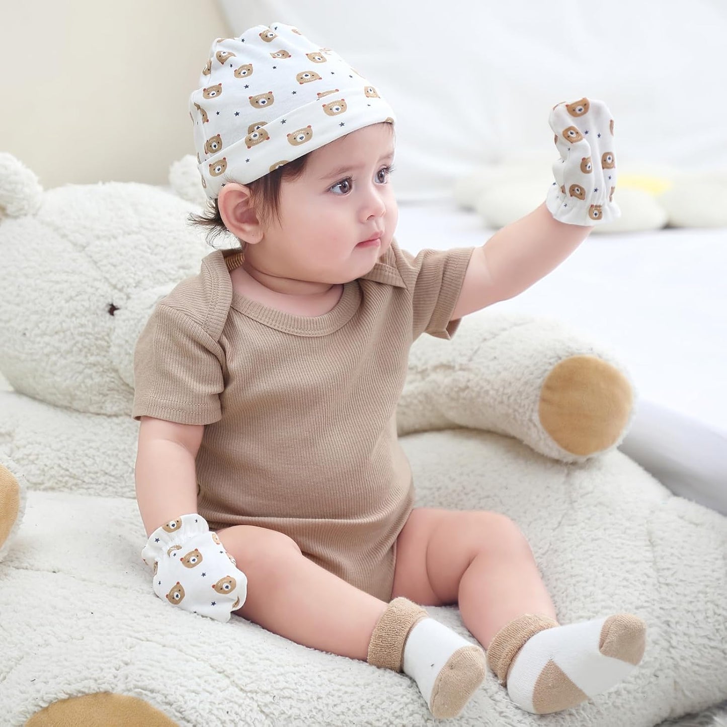 Baby Hats Mittens and Socks Set Cotton Newborn Hat Beanie Soft Infant Girls Boys Caps Gloves 0-6