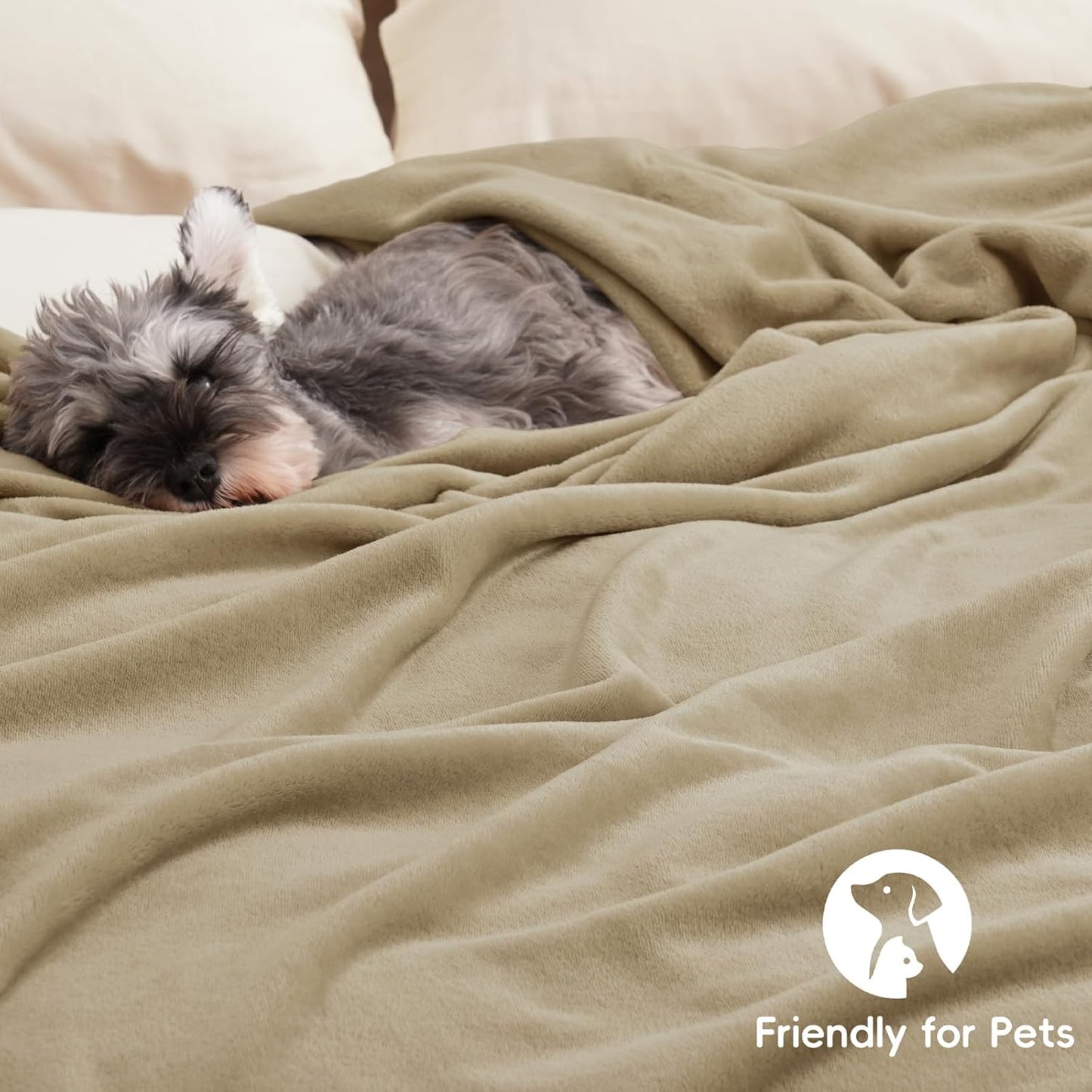 PHF Ultra Soft Fleece Throw Blanket, No Shed No Pilling Luxury Plush Cozy 300GSM Lightweight
