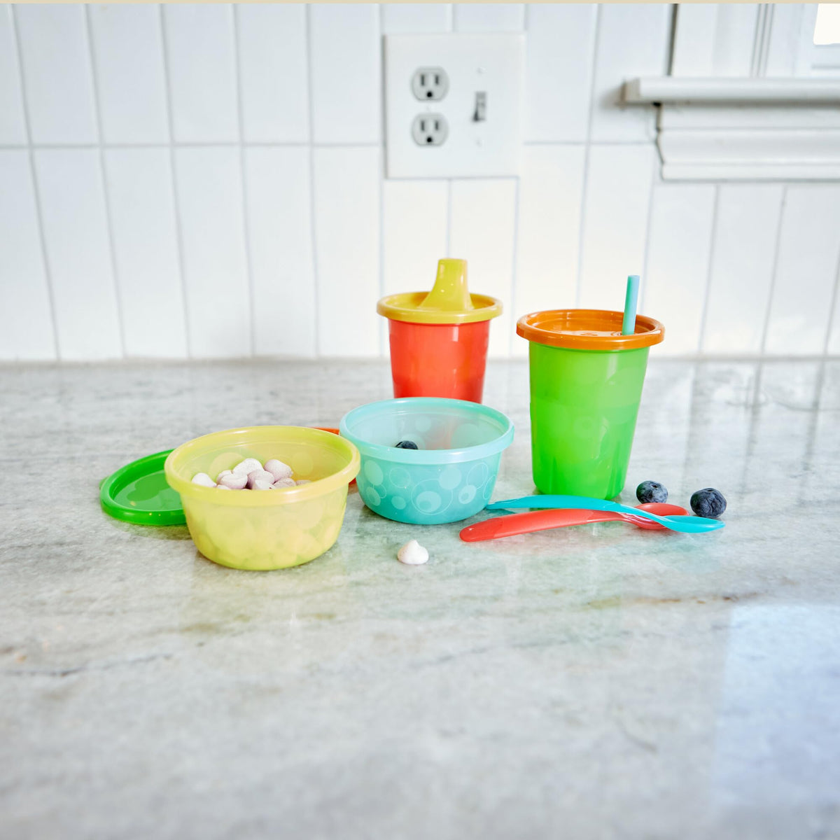The First Years Take & Toss Spill Proof Sippy Cups - Rainbow Party Pack - Reusable Toddler Cups