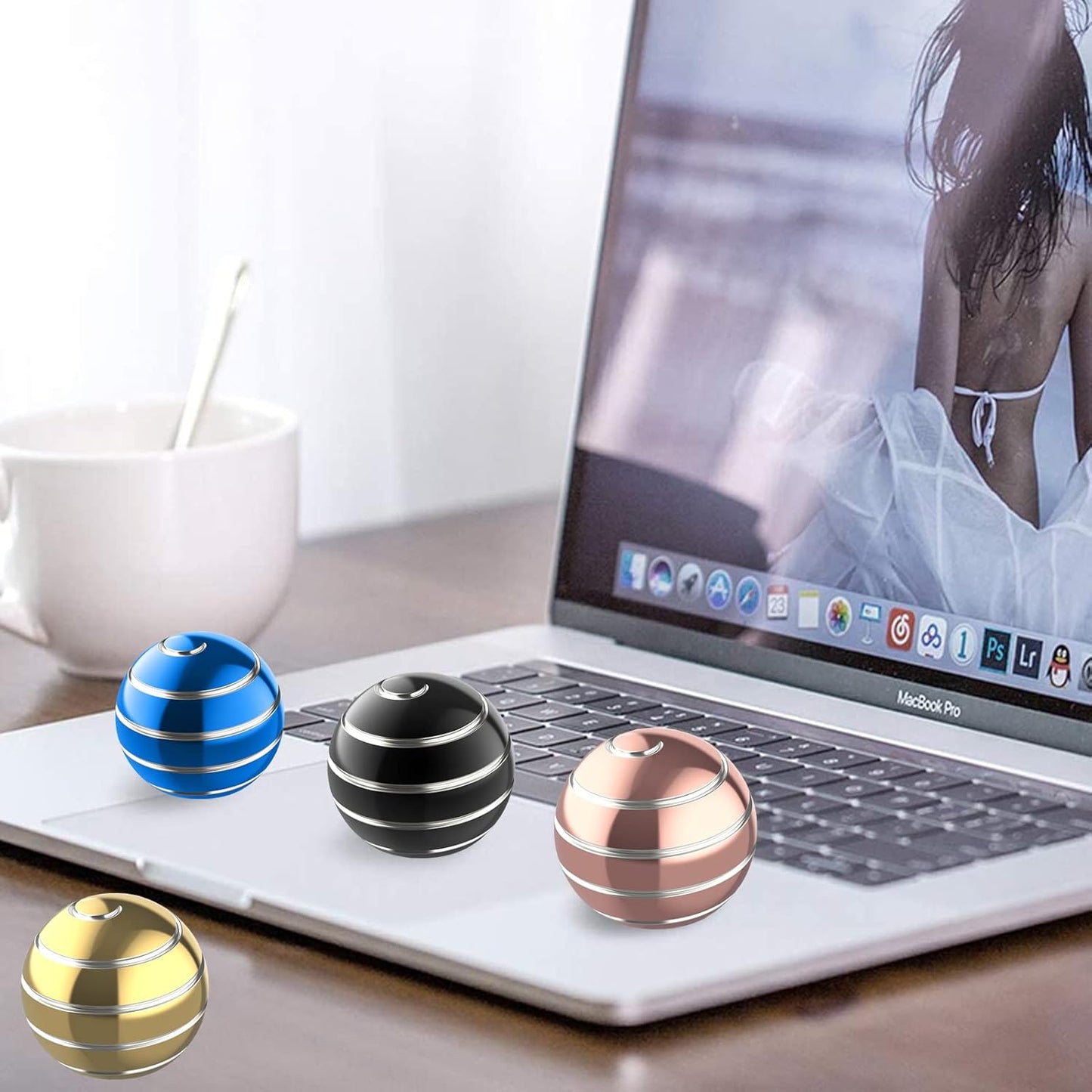 Kinetic Desk Toys, 1.77'' Kinetic ADHD Desk Toys for Adults for Office, Party Favors Fidget Desk