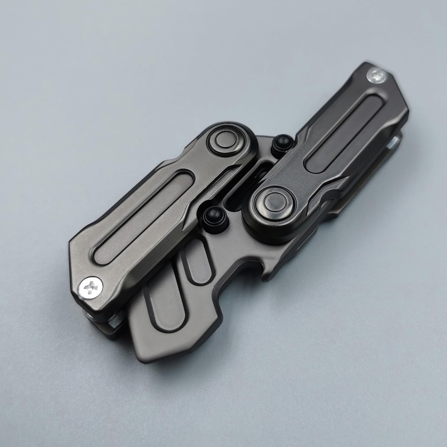 EDC Fidget Sliders Fidget Toys Stress Relief for Adults Magnetic Metal Multifunctional crowbar