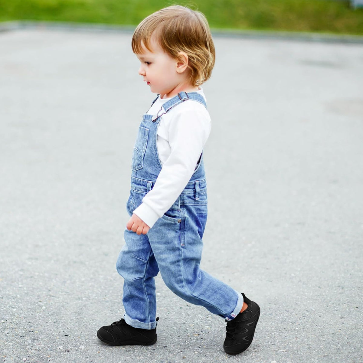 LeIsfIt Baby Shoes Boys Girls First Walking Shoes Non-Slip Toddler Breathable Sneakers Infant