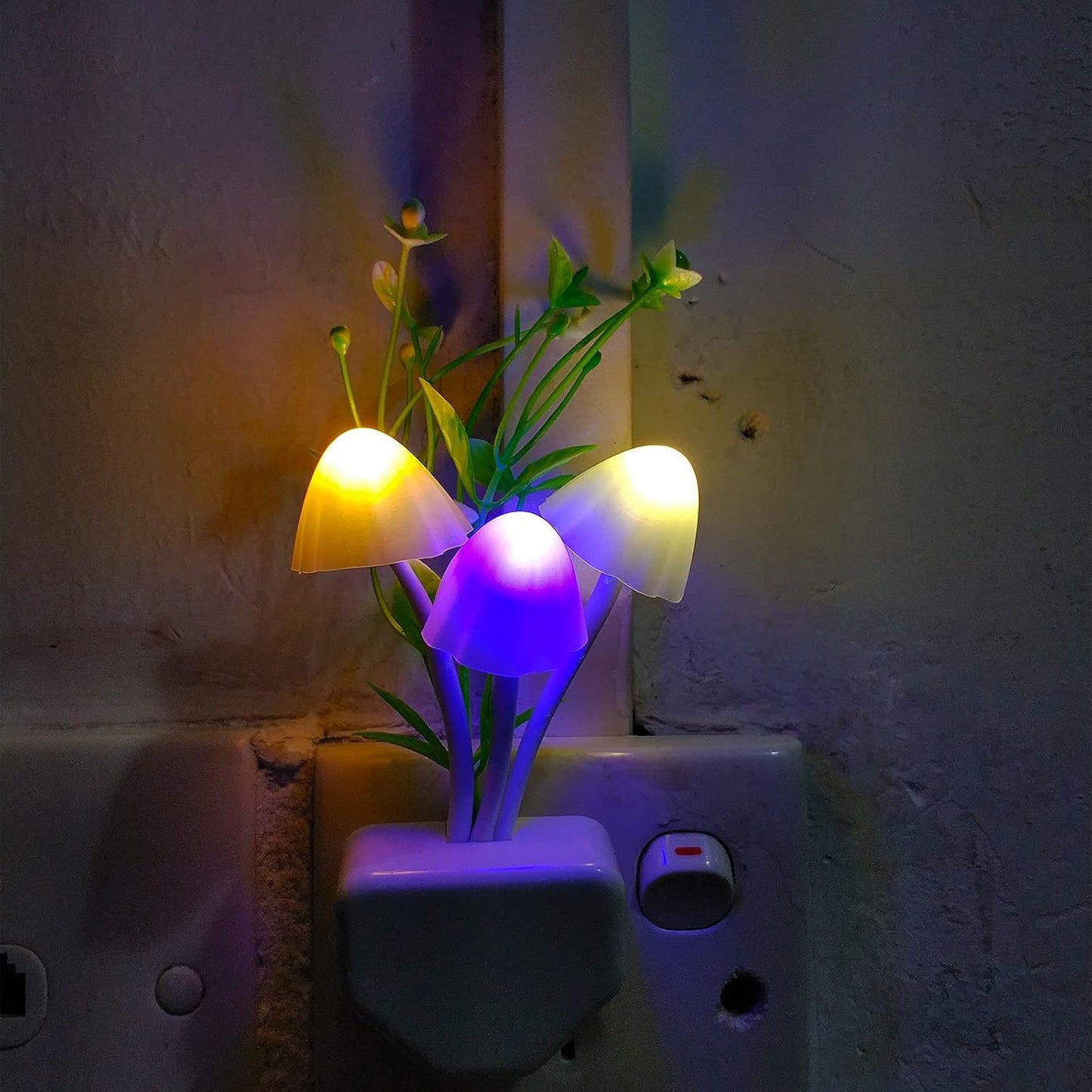 Sensor Led Night Light, Color Changing Plug-in LED Mushroom Light Dream Bed Lamp Cute NightLight
