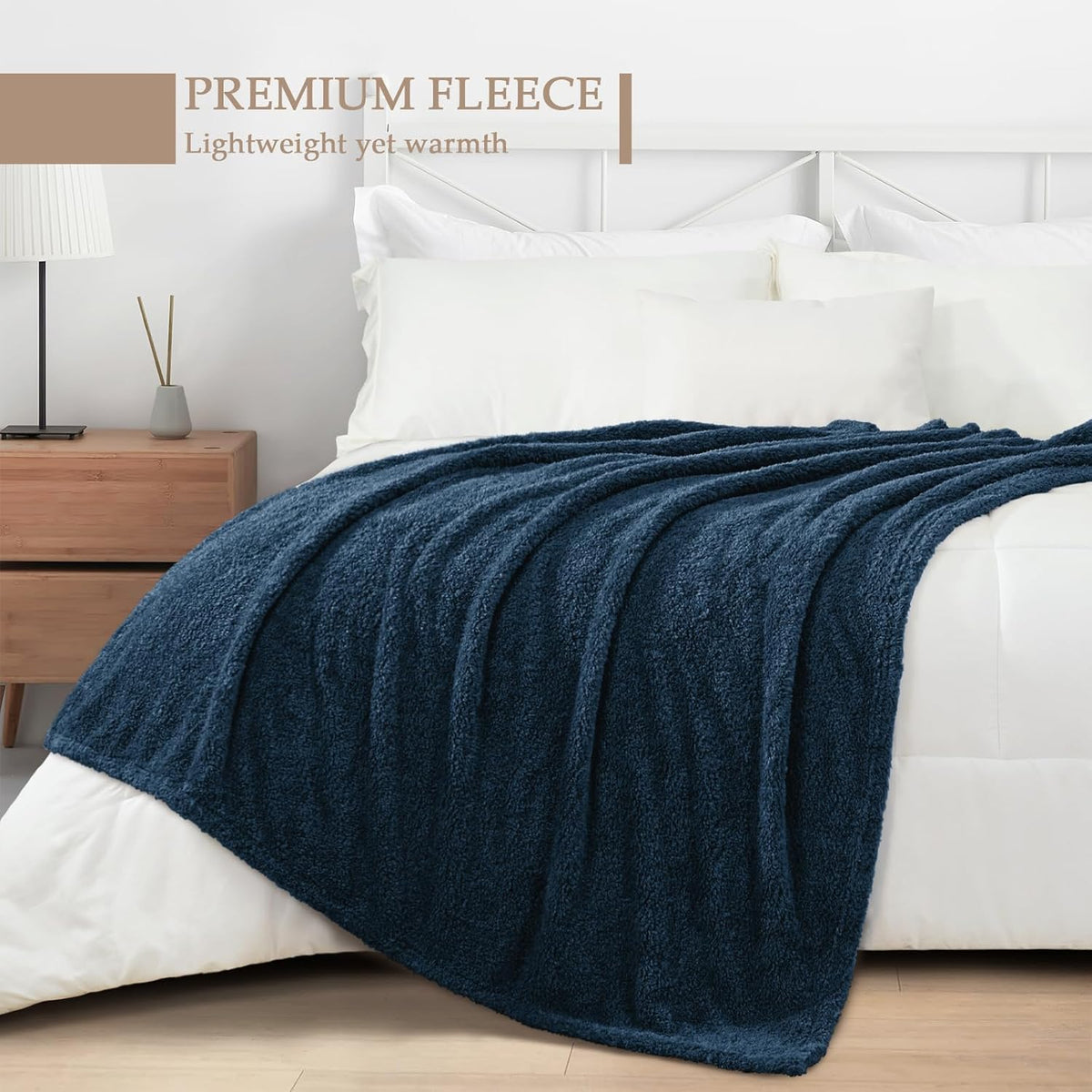 Exclusivo Mezcla Fleece Blanket for Couch, Soft and Cozy Twin Blankets for Women Men Girls Kids