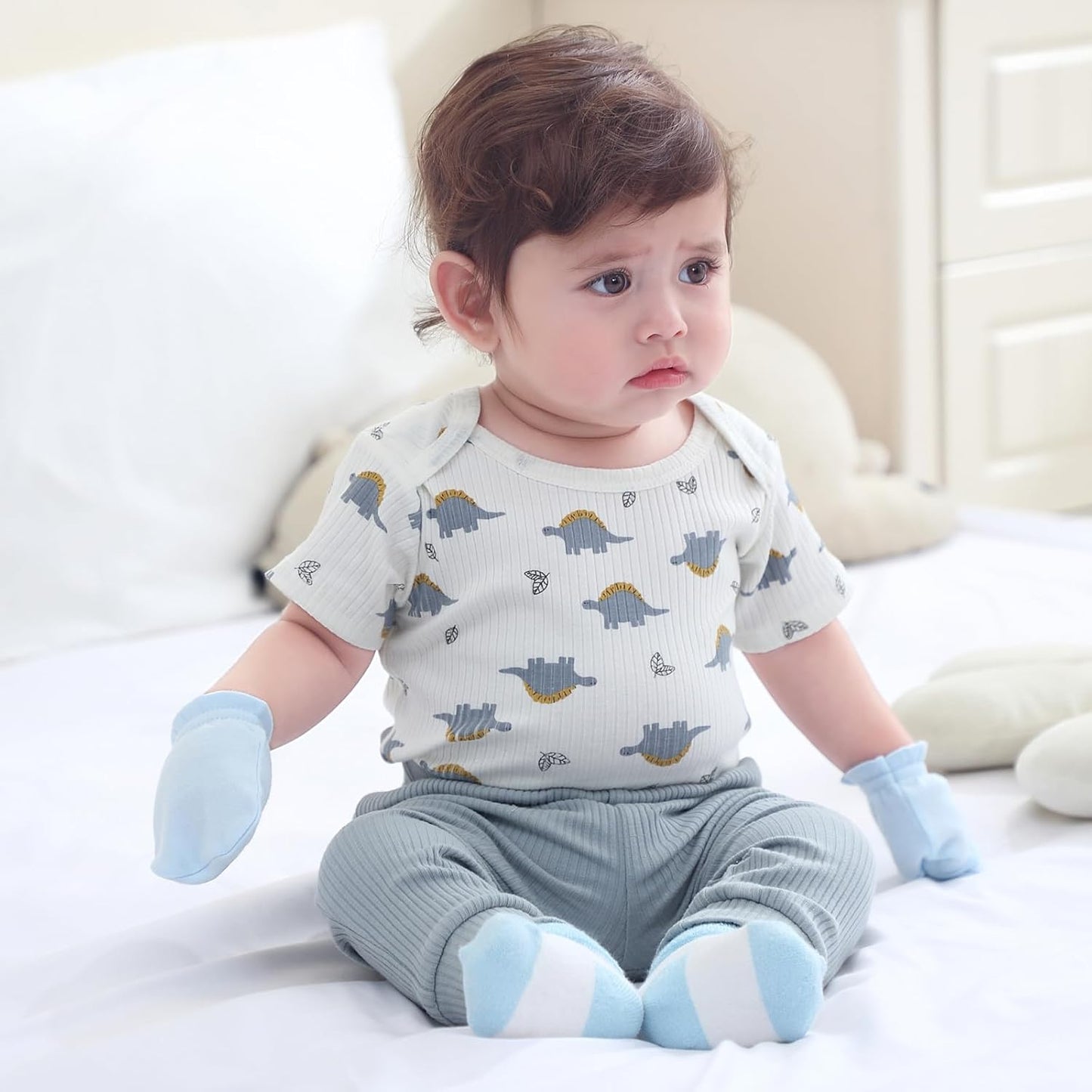 Baby Hats Mittens and Socks Set Cotton Newborn Hat Beanie Soft Infant Girls Boys Caps Gloves 0-6