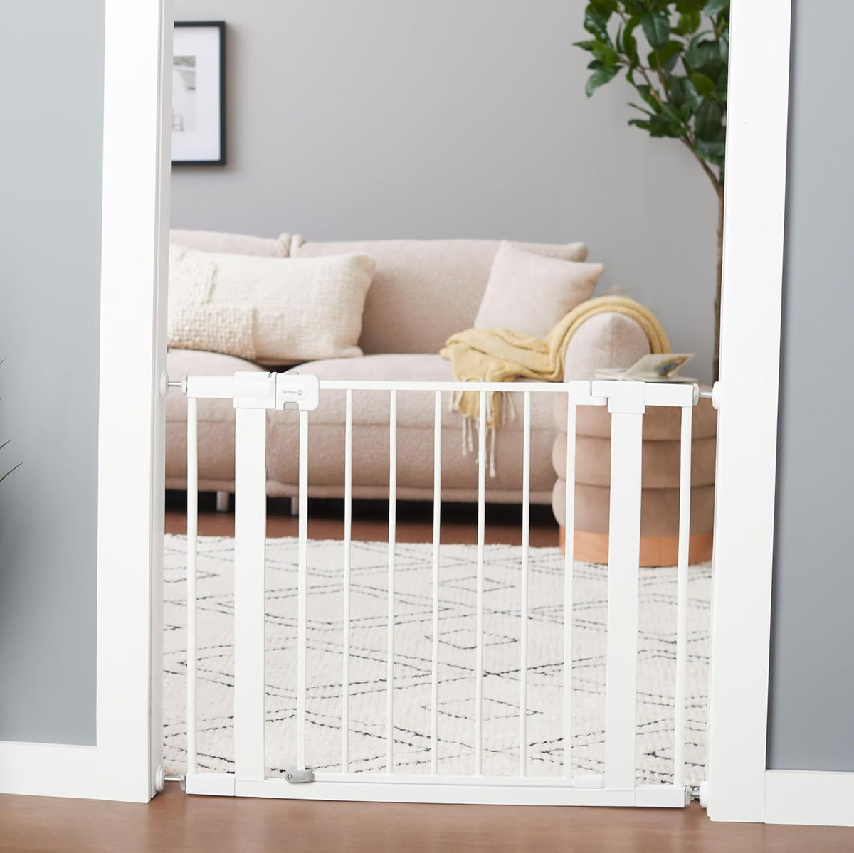 Safety 1st Easy Install Walk Thru Baby Gate for Doorways, Gate With Door, Dog Gates, Fits 29"-38"