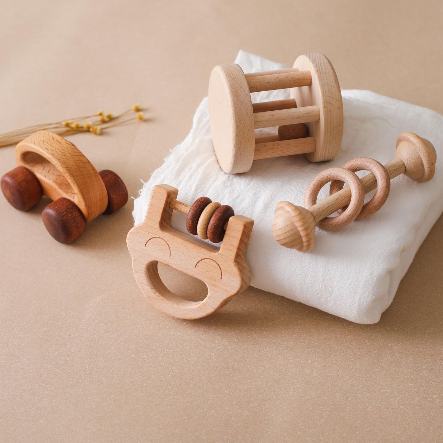 Wooden Baby Rattle Set, Newborn Wooden Rattle Toy, Natural Wooden Montessori Baby Grip Toy, Baby