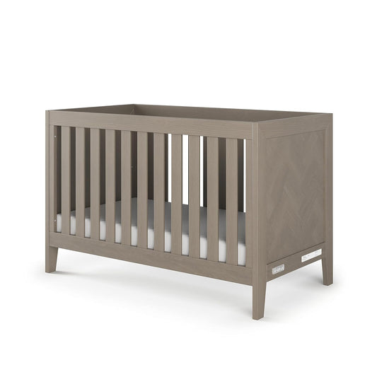 Child Craft Kieran 3 in 1 Convertible Crib, Baby Crib Converts to Day Bed, Toddler Bed, 3