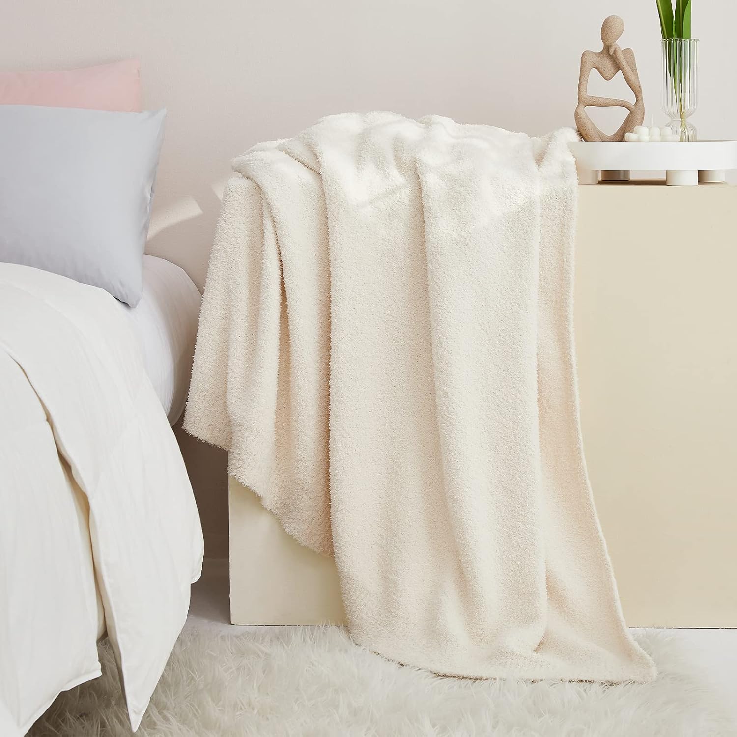CYMULA Knit Throw Blanket for Couch Cream White - Super Soft Lightweight Plush Fuzzy Fluffy Cozy