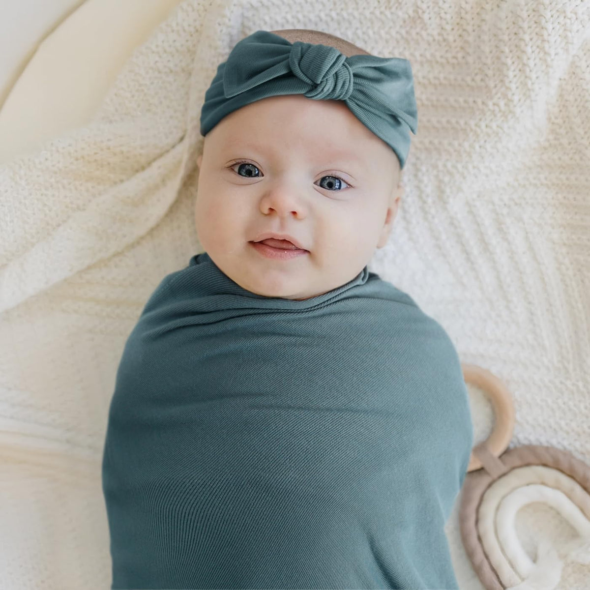 GRSSDER Newborn Swaddle Blanket, Ultra Soft Jersey Receiving Blanket with Matching Headband and
